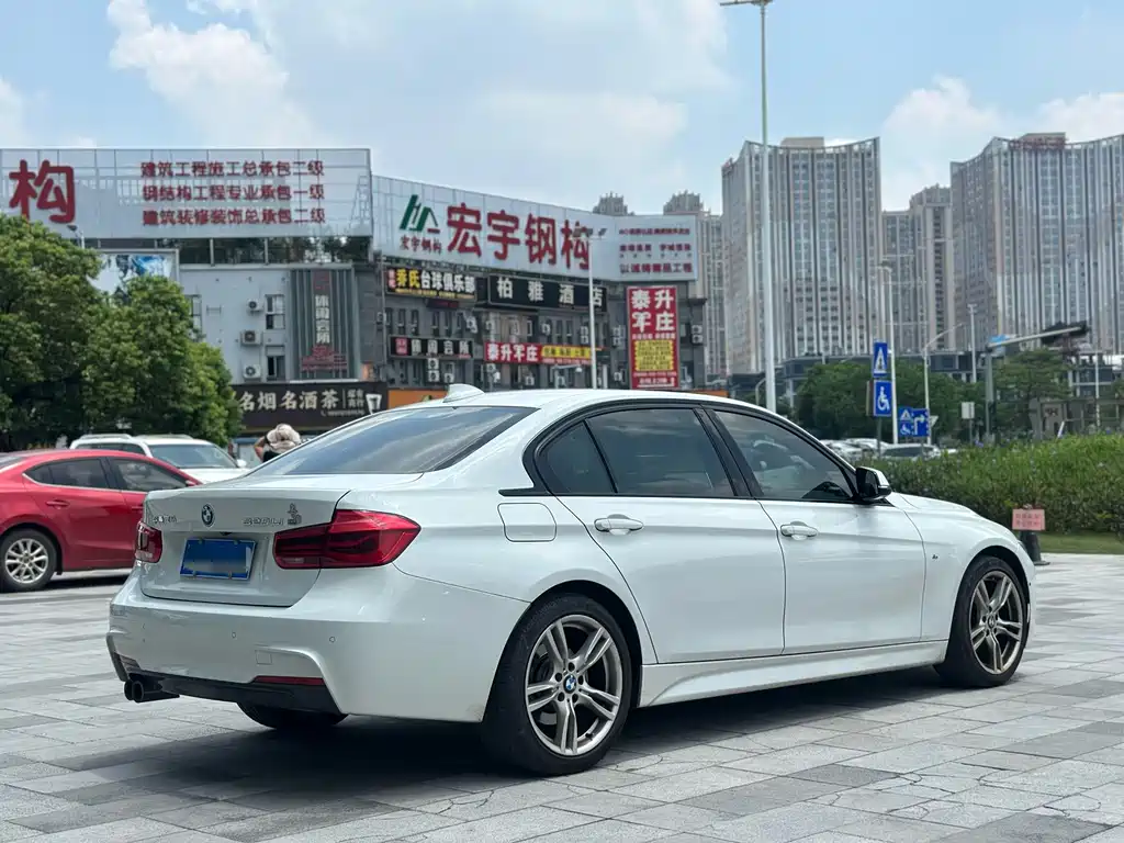 BMW 3 Series 2019