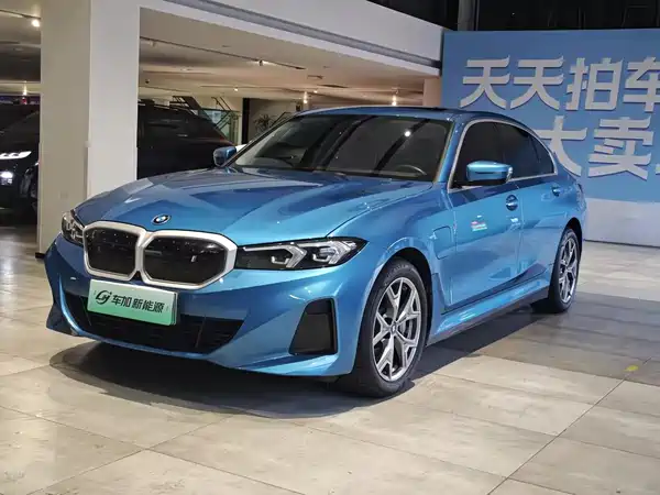 BMW i3 2022