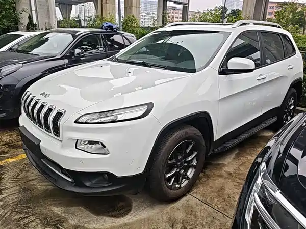 Jeep Cherokee 2016
