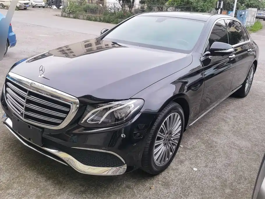 Mercedes-Benz E-Class 2020