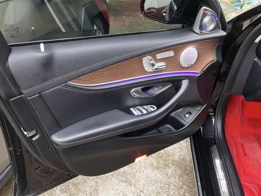 Mercedes-Benz E-Class 2020