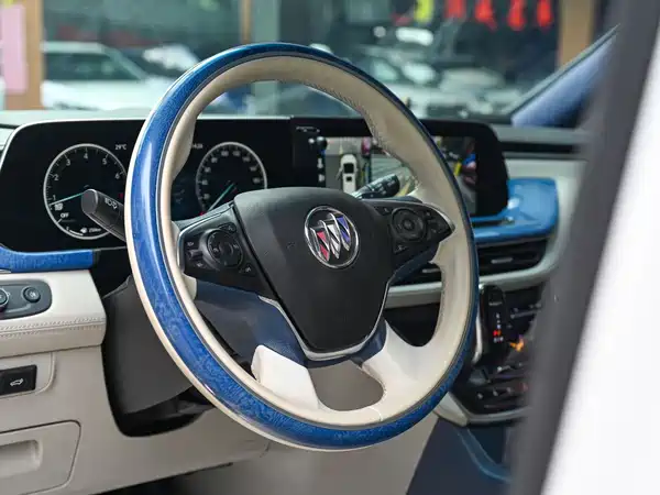 Buick GL8 2021