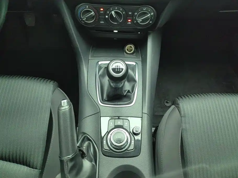Mazda 3 Angkesela 2016 — фото 16