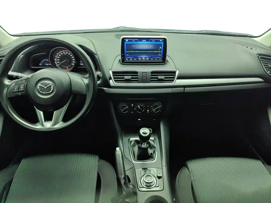 Mazda 3 Angkesela 2016 — фото 12