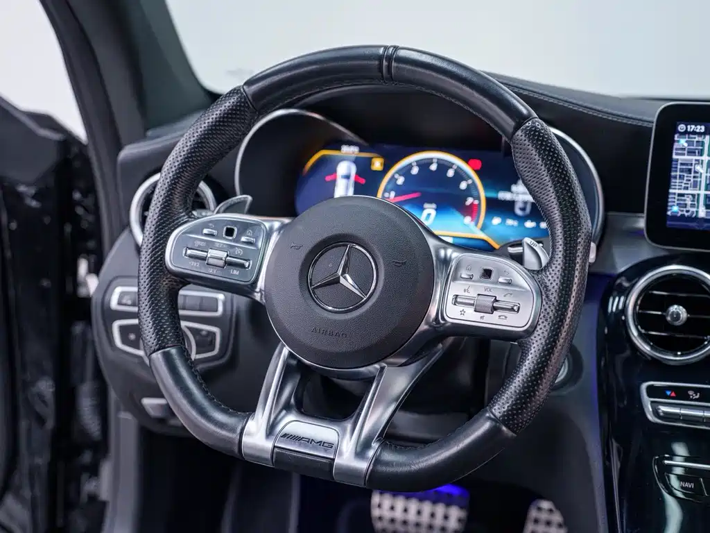 Mercedes-Benz C-Class AMG 2021 — фото 13