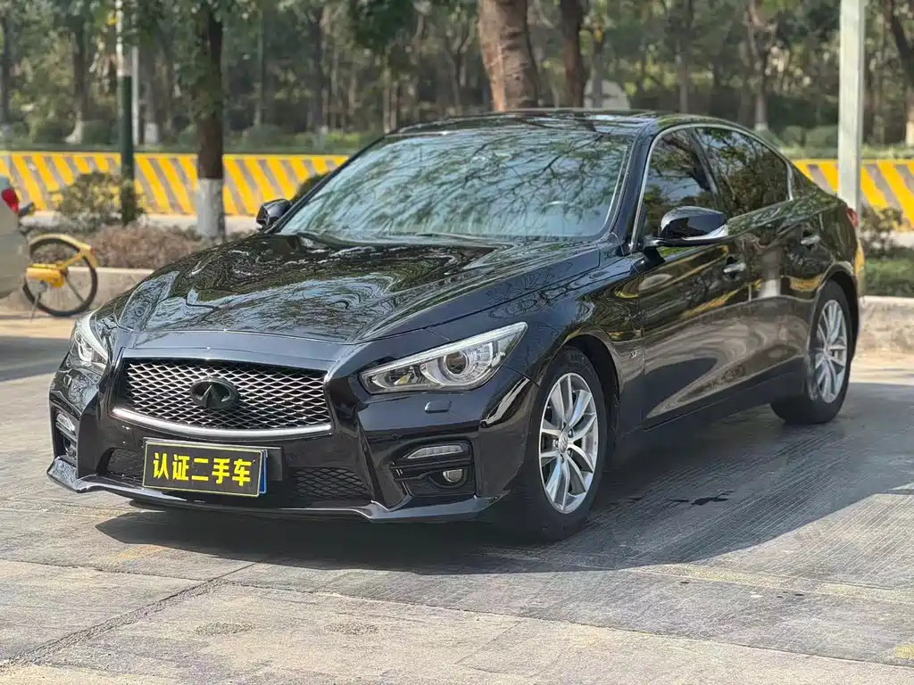 Infiniti Q50 2016 — фото 1
