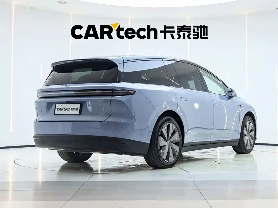 Li Auto i8 2025 — фото 4