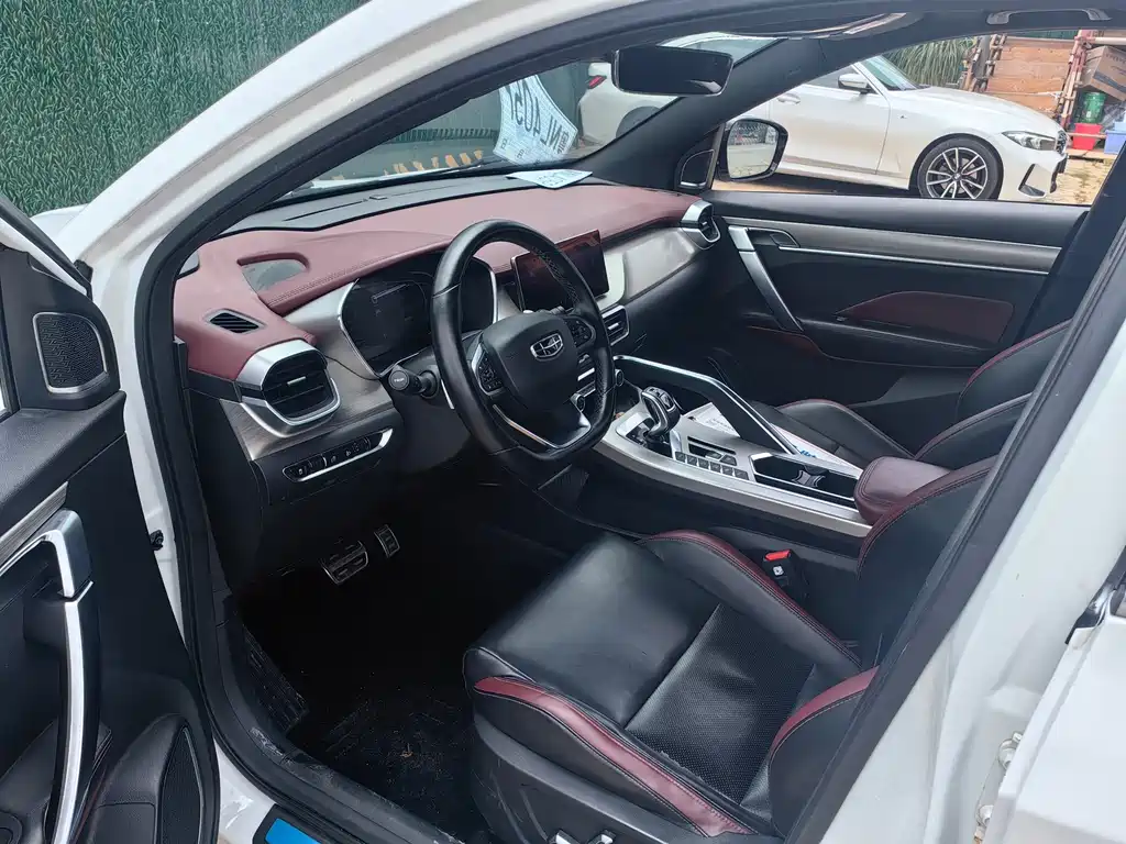 Geely Binyue 2019