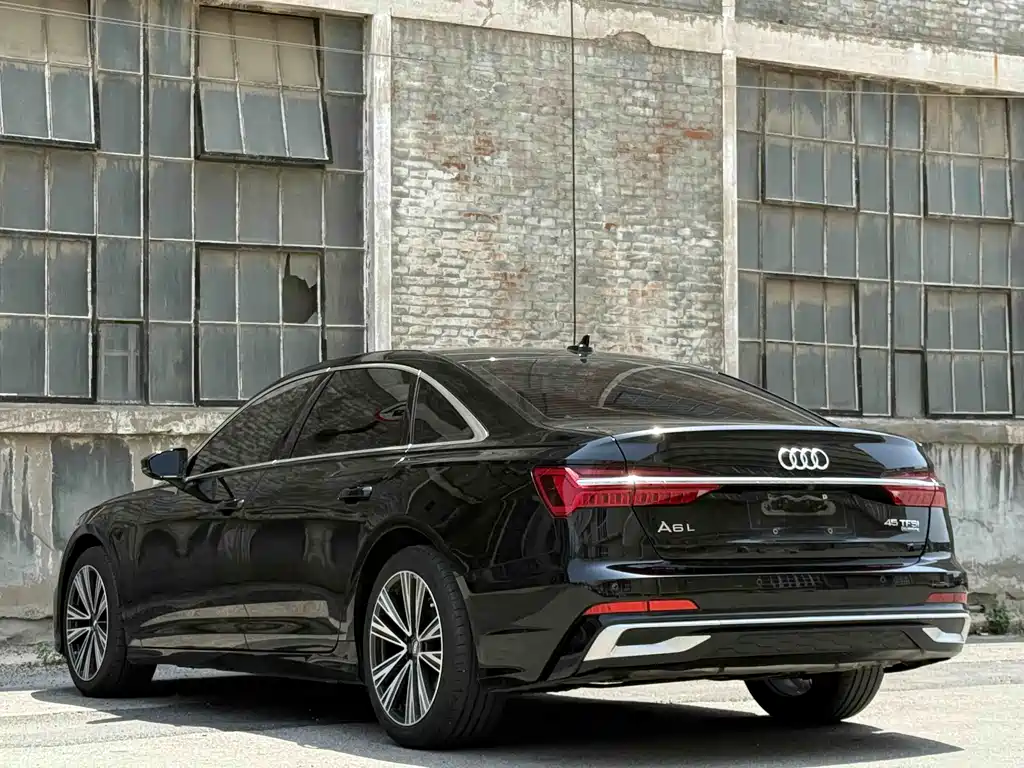 Audi A6L 2019 — фото 17