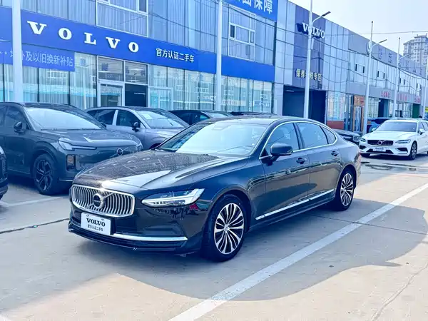 Volvo S90 2024