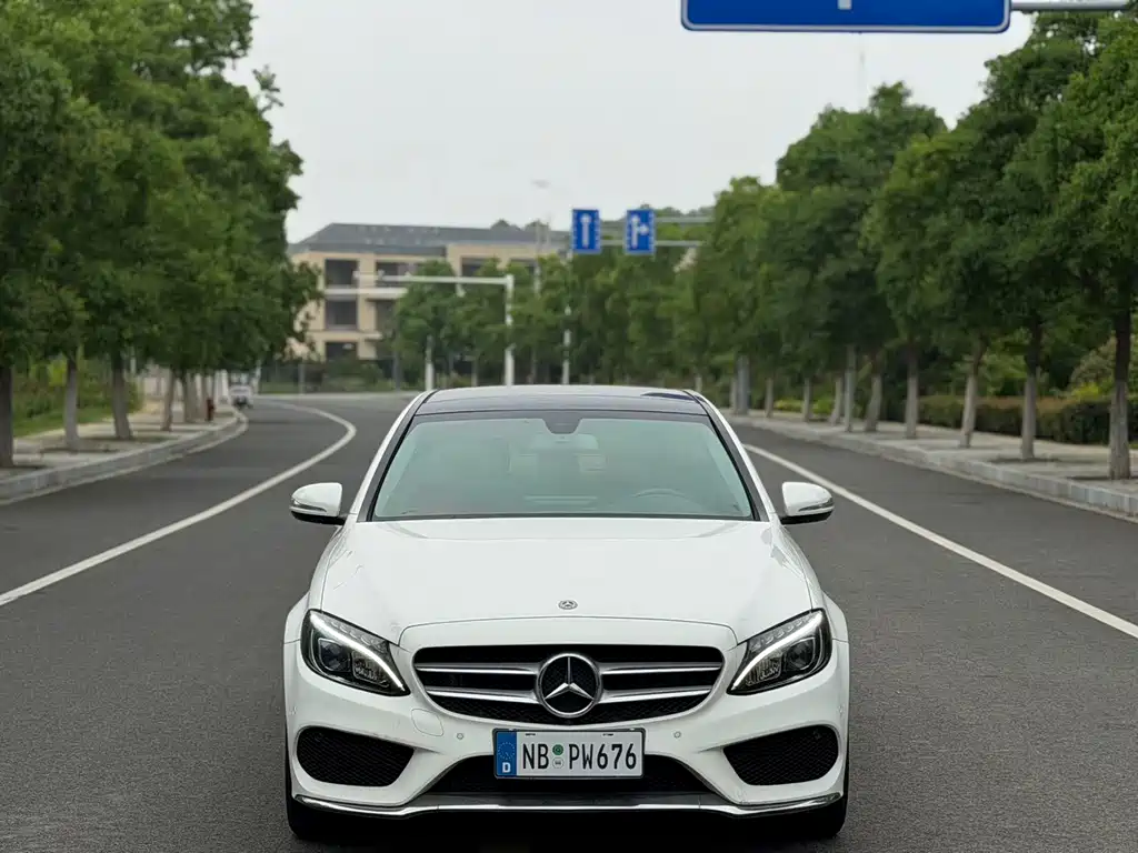 Mercedes-Benz C-Class 2018 — фото 2