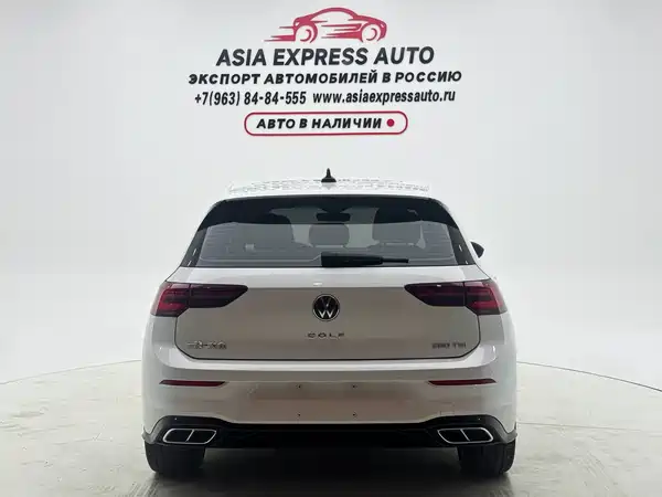 Volkswagen Golf 2021