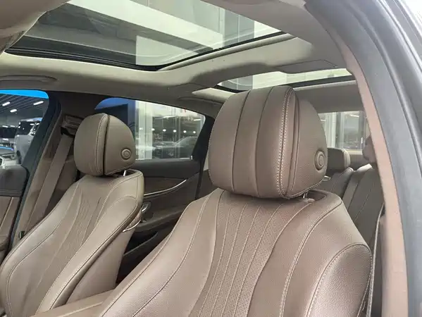 Mercedes-Benz E-Class 2023