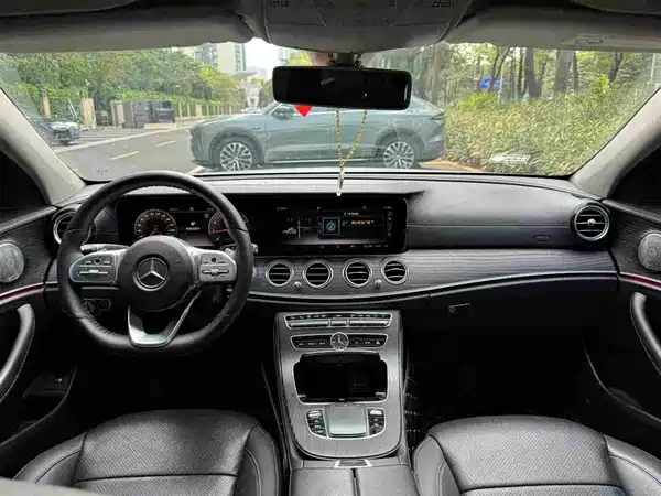 Mercedes-Benz E-Class 2020