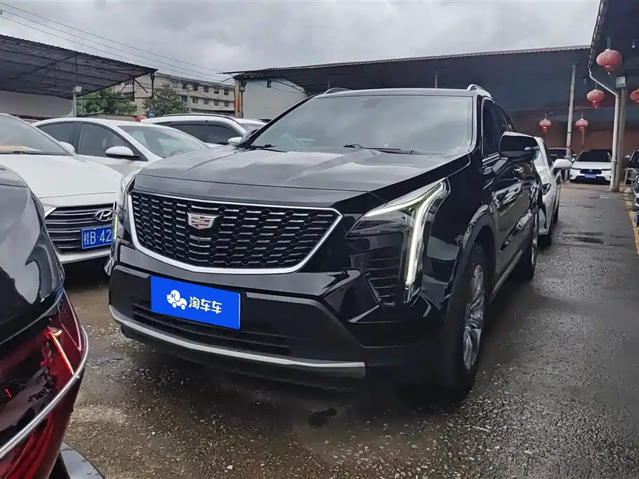 Cadillac XT4 2021 — фото 2