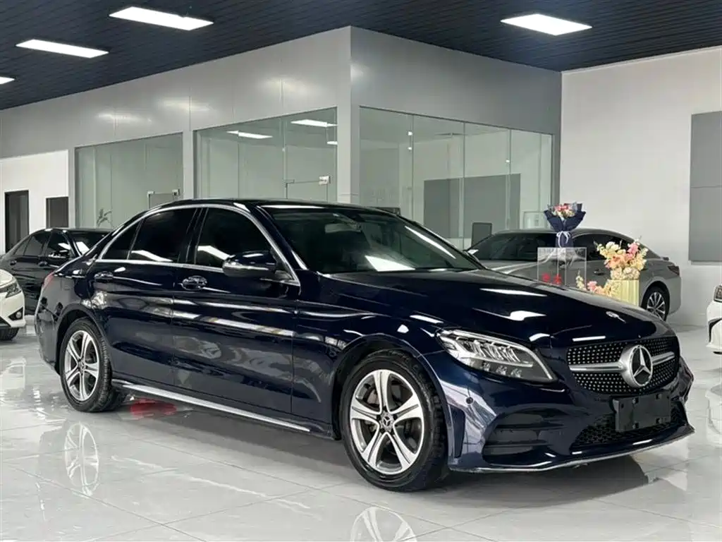 Mercedes-Benz C-Class 2019 — фото 3