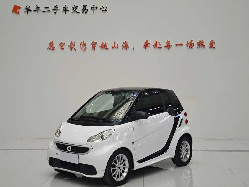 smart fortwo 2013 — фото 1
