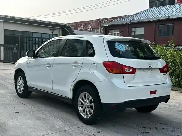 Mitsubishi Jinxuan ASX 2015