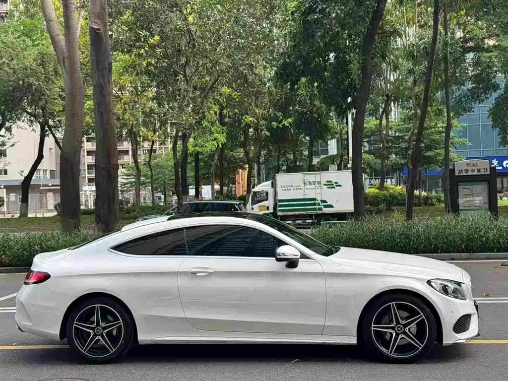 Mercedes-Benz C-Class 2017 — фото 4