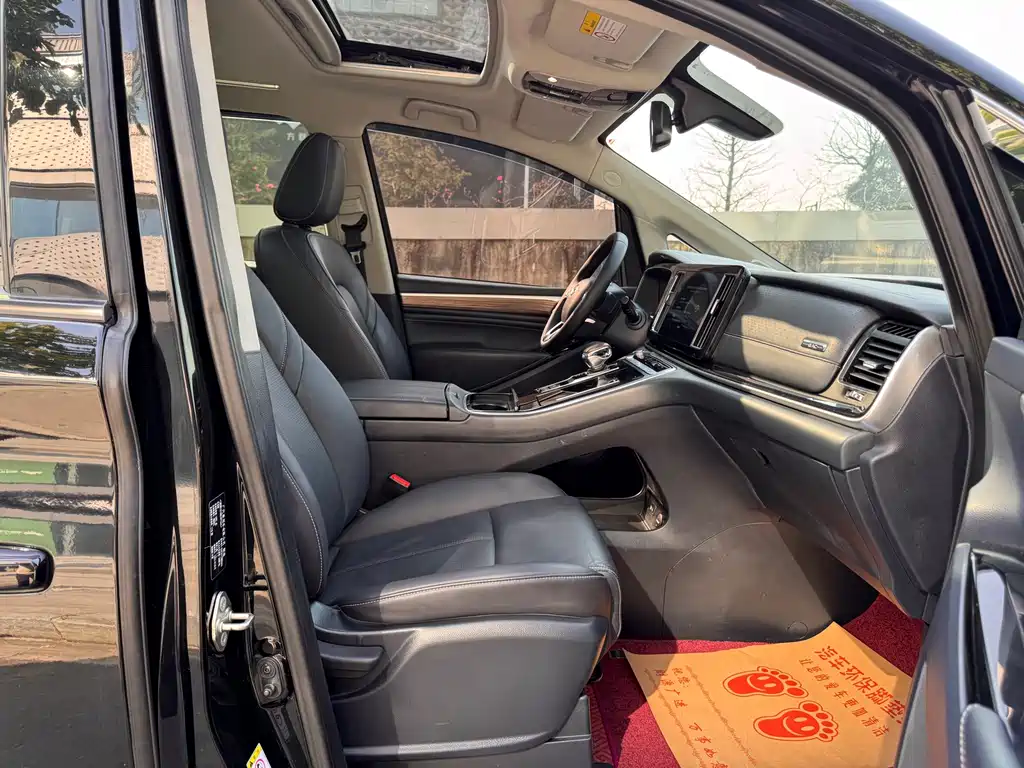 GAC Motor Trumpchi M8 2022 — фото 25