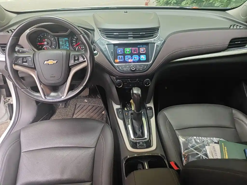 Chevrolet Malibu 2016 — фото 13
