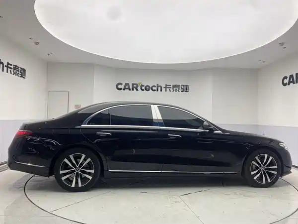 Mercedes-Benz S-Class 2021