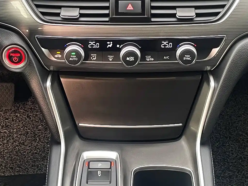 Honda Accord 2023 — фото 21