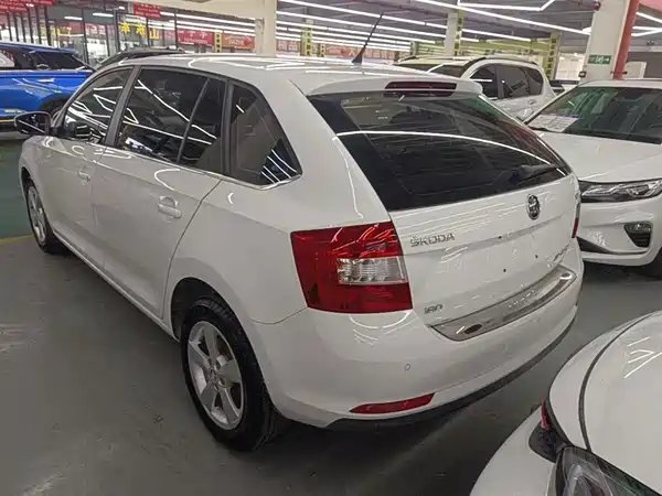 Skoda Rapid Spaceback 2018