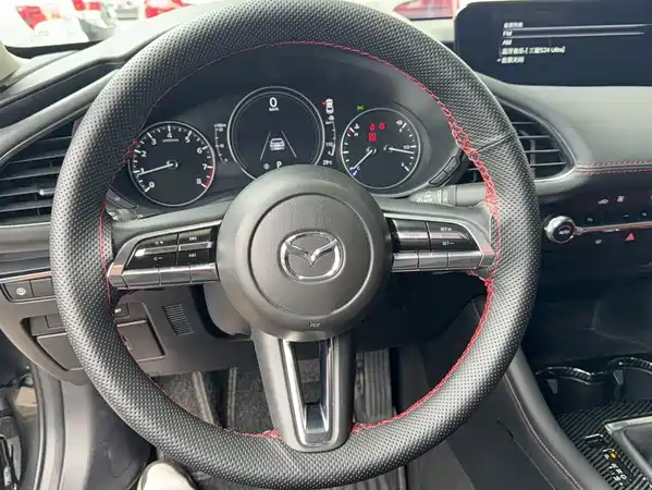 Mazda 3 Axela 2023