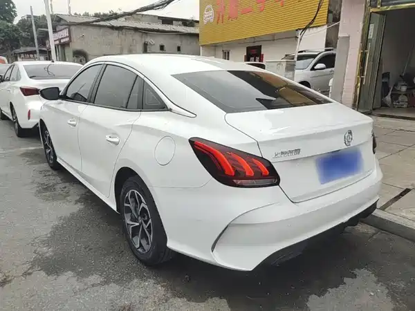MG5 2022