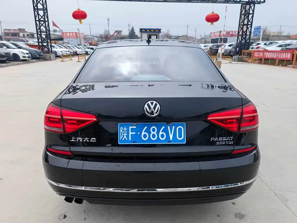 Volkswagen Passat 2019 — фото 10
