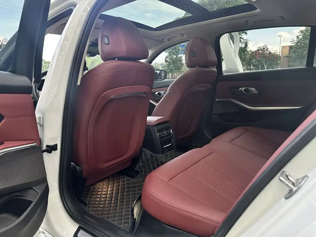 BMW i3 2022 — фото 10