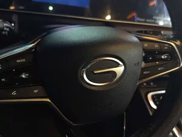 GAC Trumpchi M6 2022
