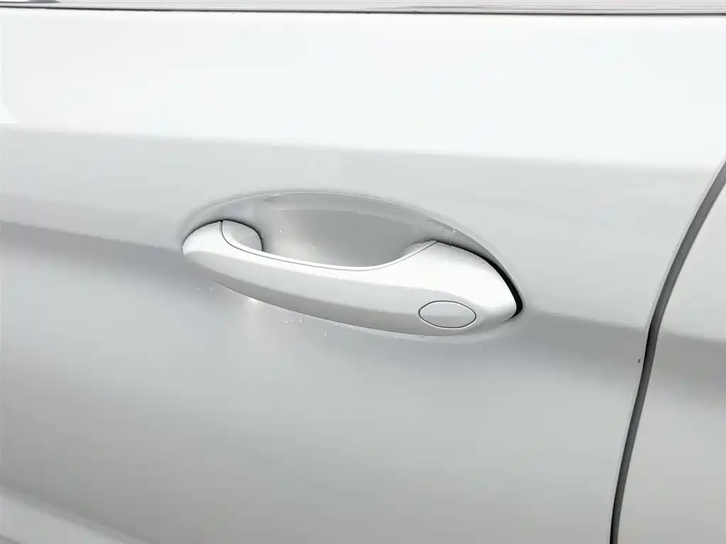 BMW 5 Series New Energy 2020 — фото 18