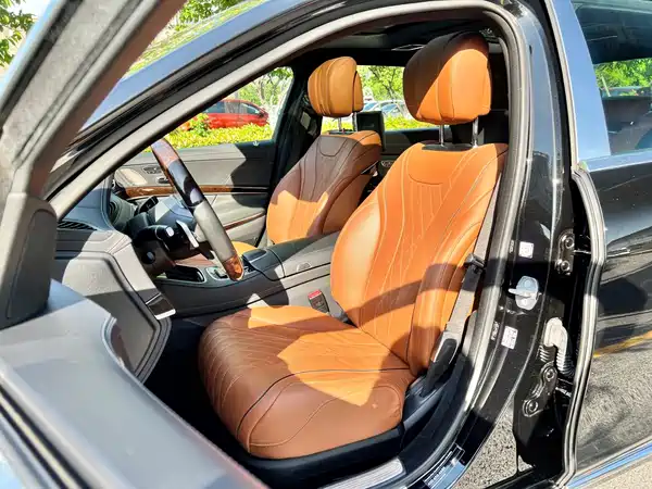 Mercedes-Benz Maybach S-Class 2020