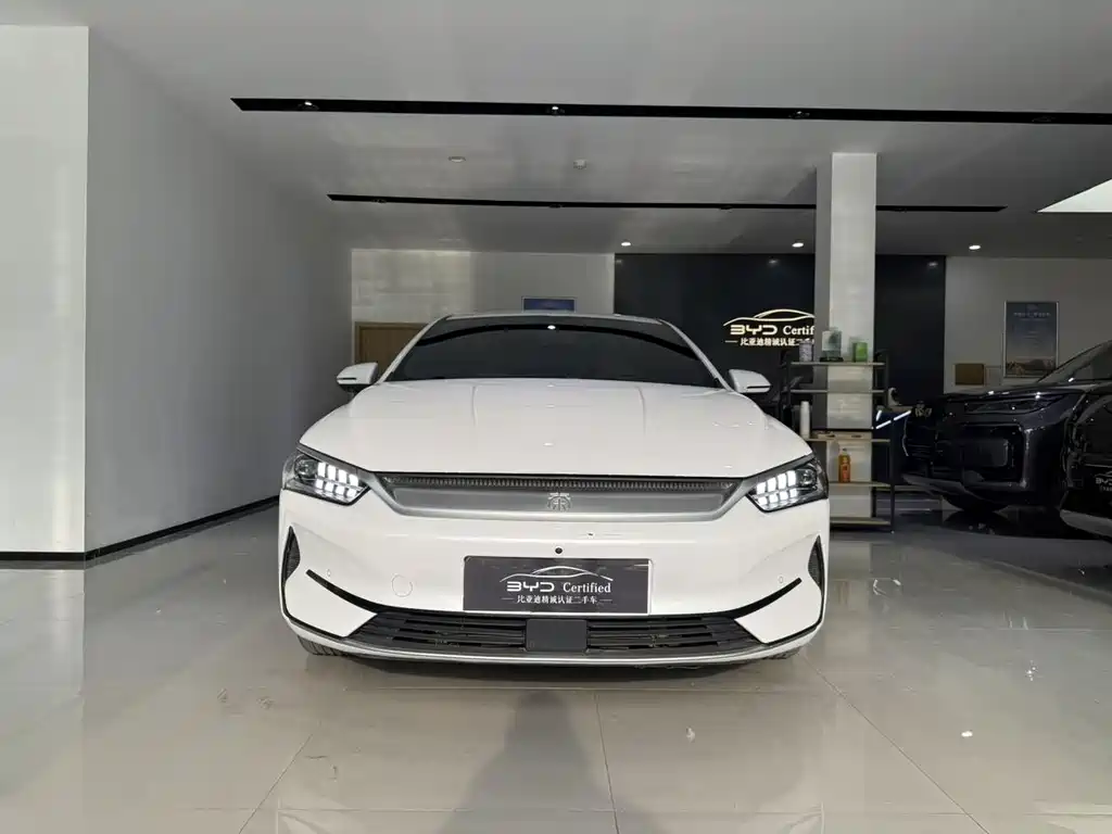 BYD Qin PLUS 2023 — фото 15