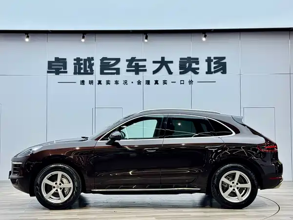 Porsche Macan 2016