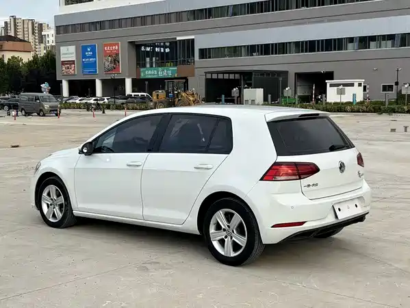 Volkswagen Golf 2019