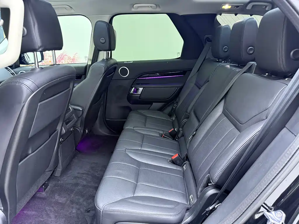 Land Rover Discovery 2019 — фото 14