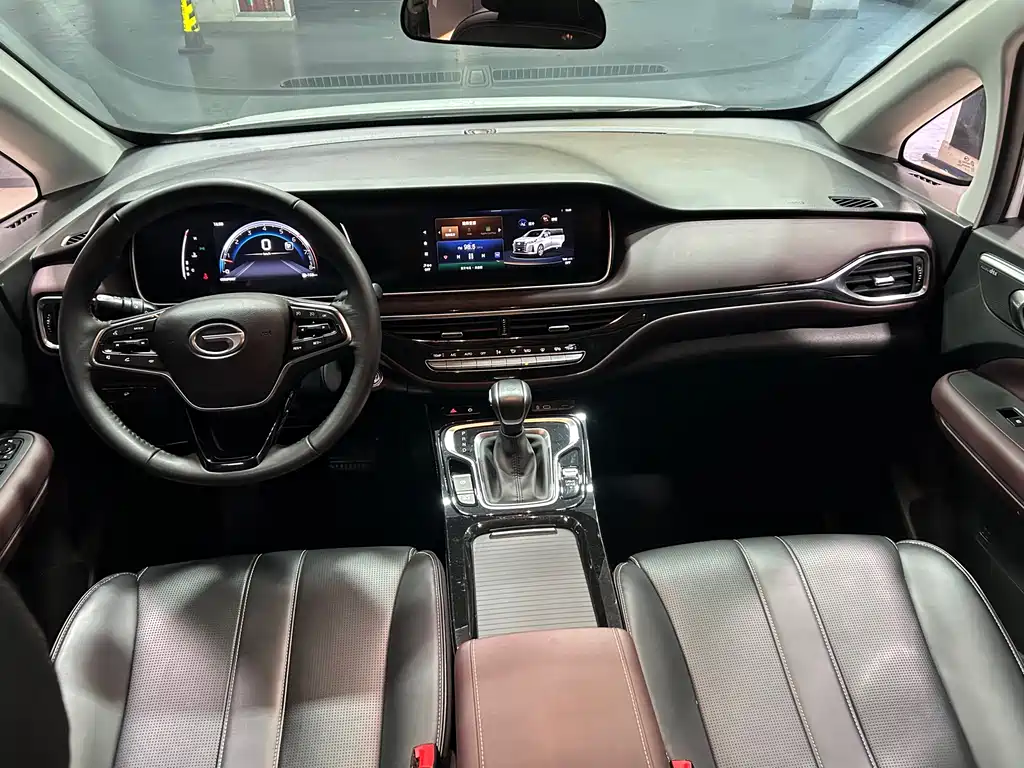 GAC Motor Trumpchi M6 2024 — фото 14