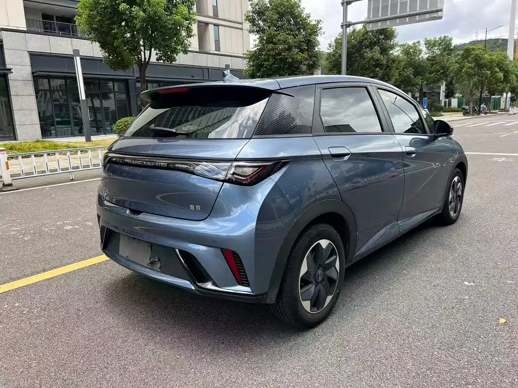 BYD Dolphin 2026