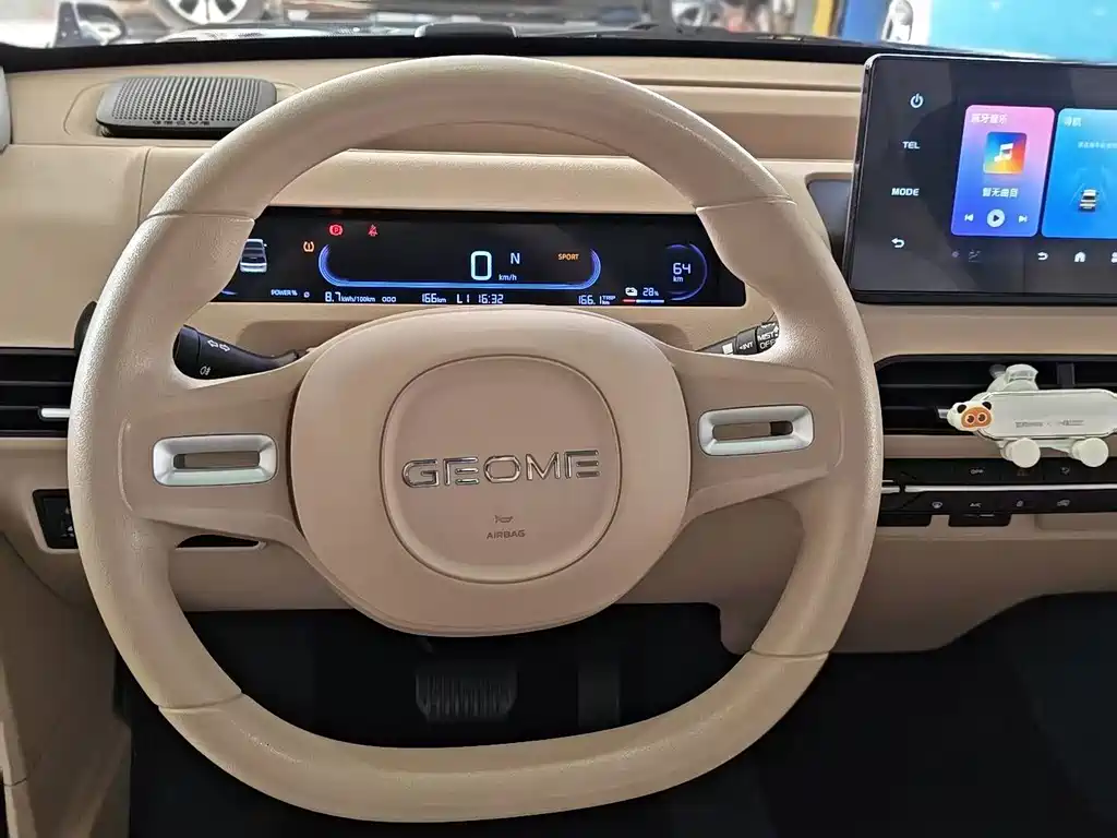 Geely Galaxy Panda 2024 — фото 10