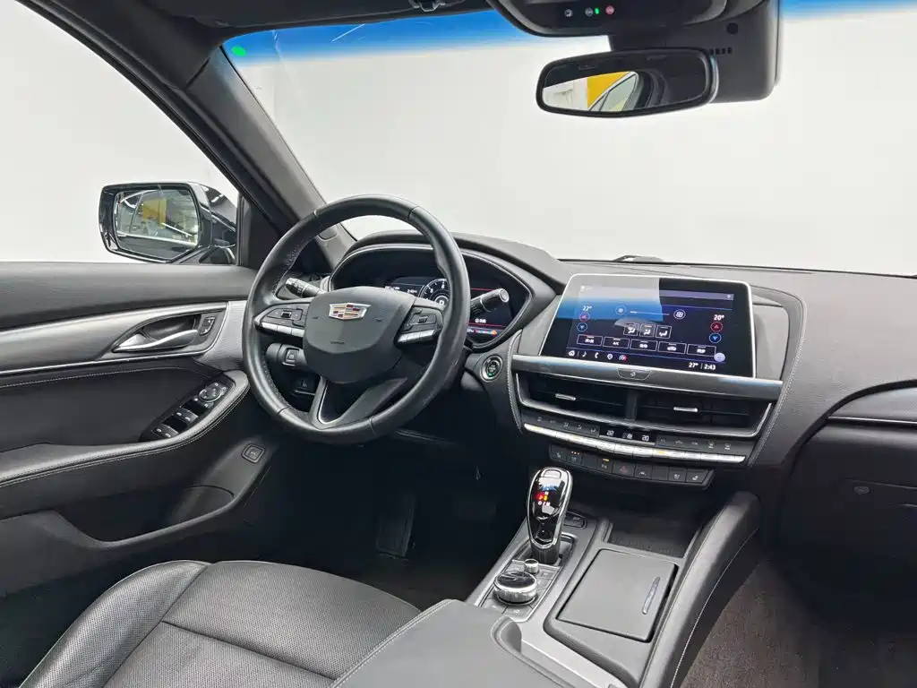 Cadillac CT5 2023 — фото 24