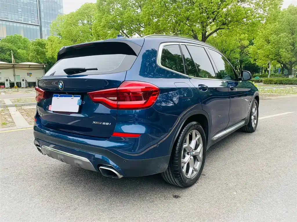 BMW X3 2019 — фото 9