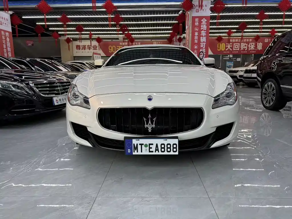 Maserati Quattroporte 2015 — фото 3