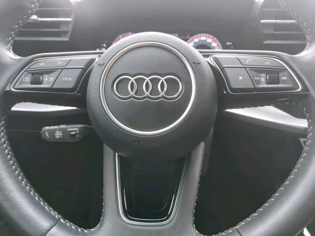 Audi A3 2022 — фото 8
