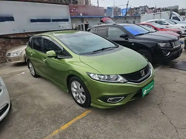 Honda Jade 2014