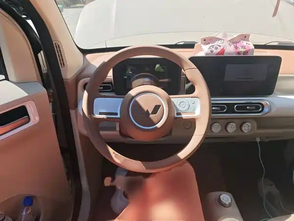 Wuling Hongguang MINIEV 2024