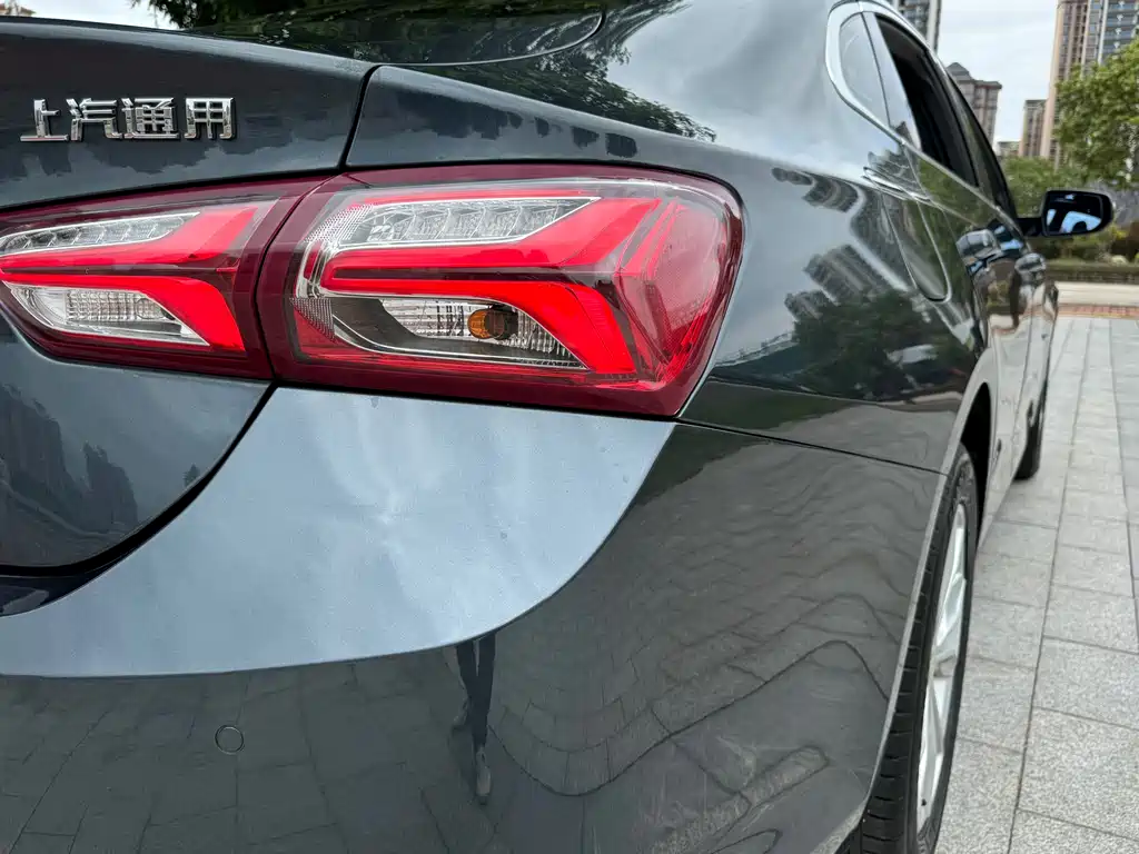Chevrolet Malibu XL 2022 — фото 13
