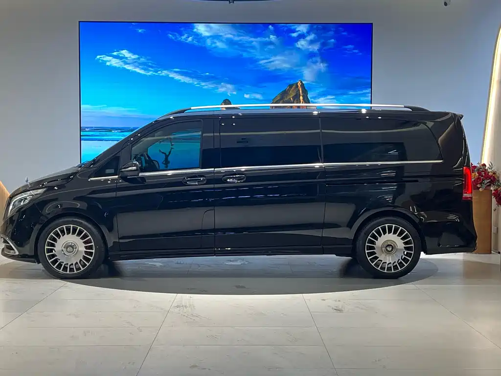 Mercedes-Benz V-Class 2021